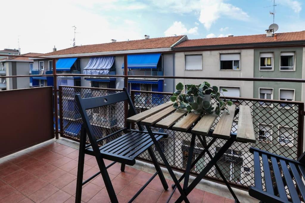 Primopiano - Astico Apartment Милано Екстериор снимка